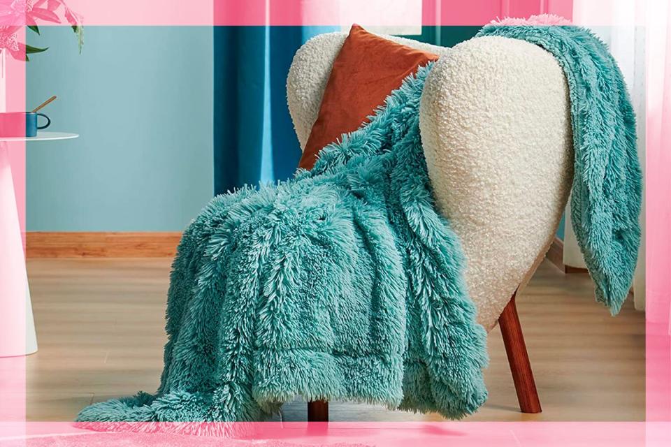 Amazon bedsure faux fur throw blanket