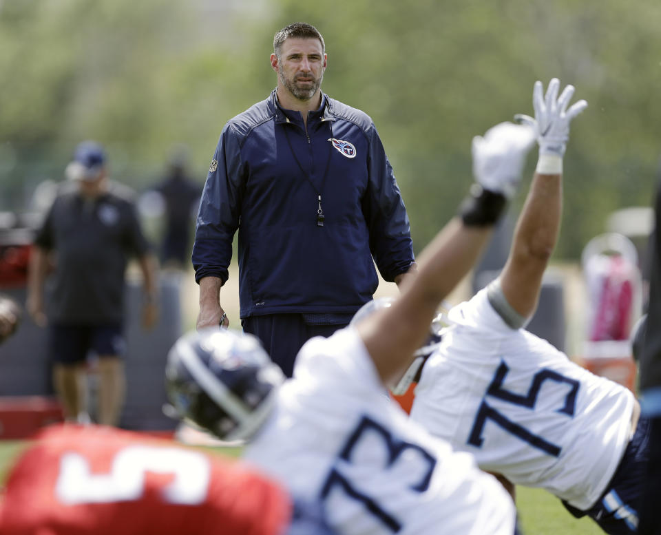 Can they succeed? Tennessee Titans head coach Mike Vrabel is among five rookie head coaches this season. (AP)