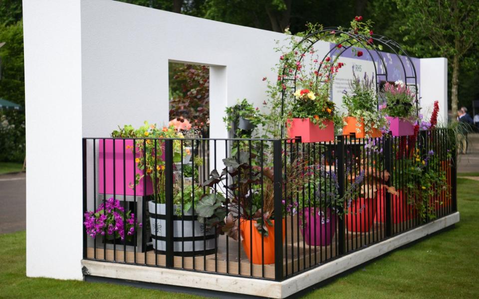 chelsea flower show balcony - Heathcliff O'Malley