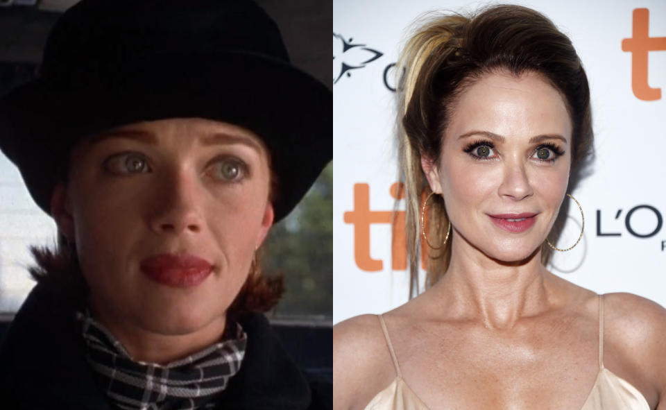 Lauren Holly (Mary)