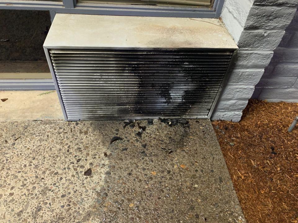 Arson investigators are seeking information about a small fire that ignited Sunday night during a suspected break-in at the Oregon Right to Life office in Keizer.