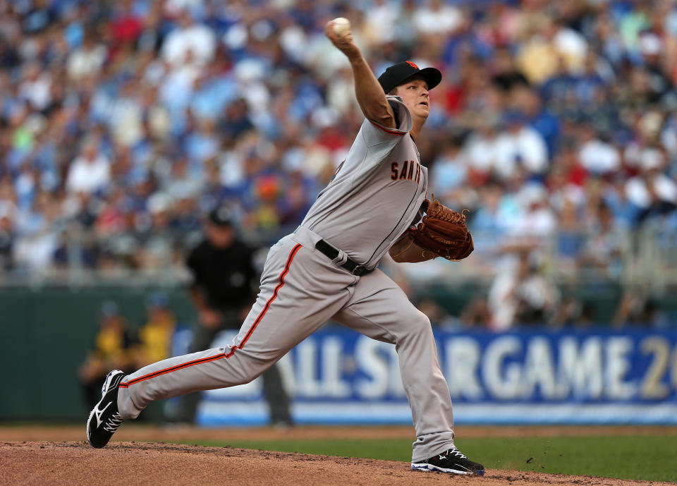 KANSAS CITY, MO - JULY 10: National League All-Star Matt Cain #18 of the San Francisco Giants pitches in the first inning during the 83rd MLB All-Star Game at Kauffman Stadium on July 10, 2012 in Kansas City, Missouri. (Photo by Jonathan Daniel/Getty Images)
