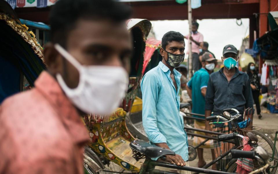 Rickshaw pullers in Dhaka - Tousif Farhad