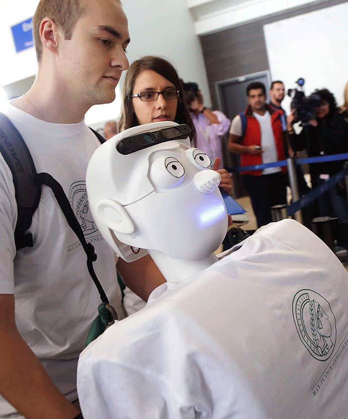 Robot flies to Germany as airline passenger from Los Angeles