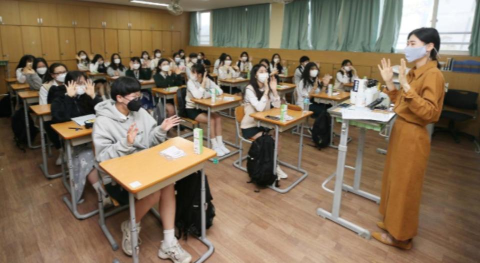 La vuelta a las aulas en Corea del Sur