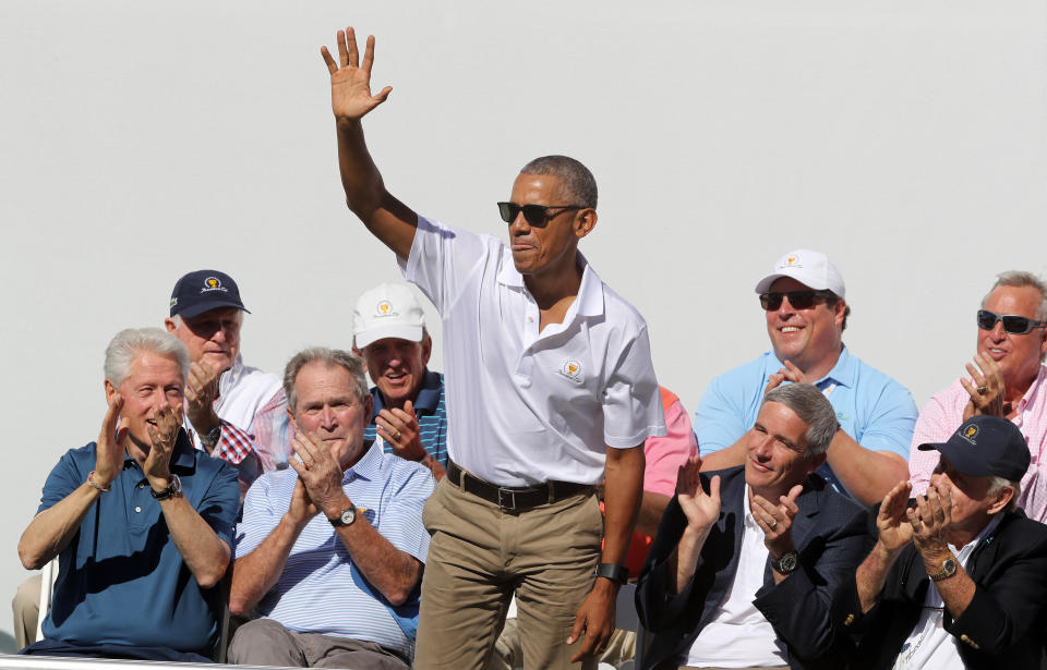 Obama waves to the crowd. (Photo: Sam Greenwood via Getty Images)