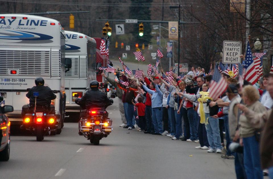 Hundreds of area residents, some waiting several hours, greeted the 1001st Quartermaster Company as it returned from duty in the Middle East.