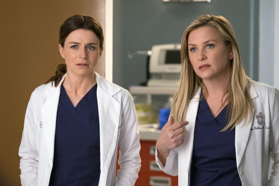 <p>Capshaw stayed with the series until season 14, when Arizona moved to New York to reunite her family. Callie Torres, with whom she shared her daughter, Sofia, left a couple of seasons prior. </p>