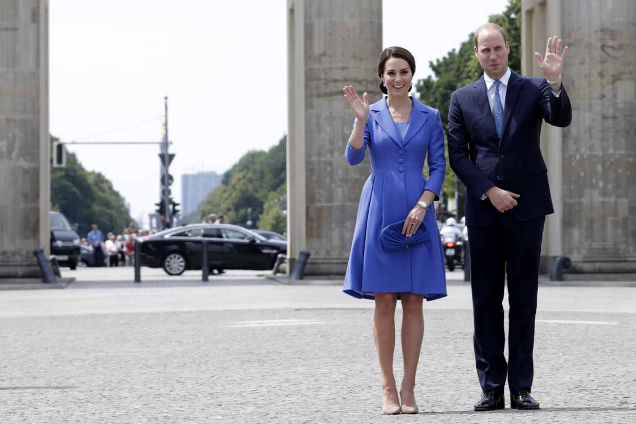 Für Kate und William stehen große Veränderungen ins Haus. (Bild: AP Photo/Michael Sohn)