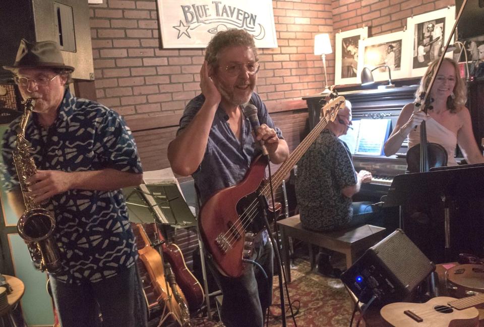 Jazz Etcetera will play Blue Tavern at 8 p.m. Friday, Aug. 19, 2022.