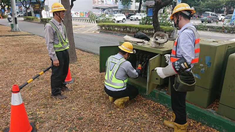 南投縣竹山工業區3日上午9點多突然無預警大停電，竟是因為台電人員看錯施工時間。（示意圖非新聞當事人／資料照）