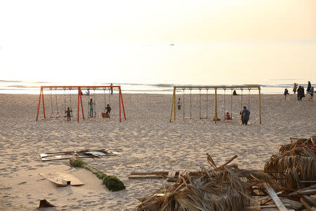 Children play on Beirut's last remaining public beach Ramlet al Bayda, Lebanon, November 20, 2016. Sally Hayde/Thomson Reuters Foundation via REUTERS