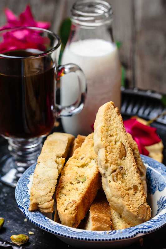 <p>The Mediterranean Dish</p><p>Classic biscotti gets a Meditteranean twist with pistachios and cardamom in this recipe. </p><p><strong>Get the recipe:</strong> <em><a href="https://www.themediterraneandish.com/easy-biscotti-recipe-with-pistachios-and-cardamom/" rel="nofollow noopener" target="_blank" data-ylk="slk:Easy Biscotti Recipe With Pistachios;elm:context_link;itc:0;sec:content-canvas" class="link rapid-noclick-resp">Easy Biscotti Recipe With Pistachios</a></em></p>