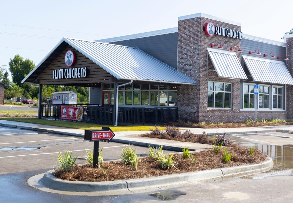 A new Slim Chickens will open its doors to customers on Monday along Tyndall Parkway in Callaway.