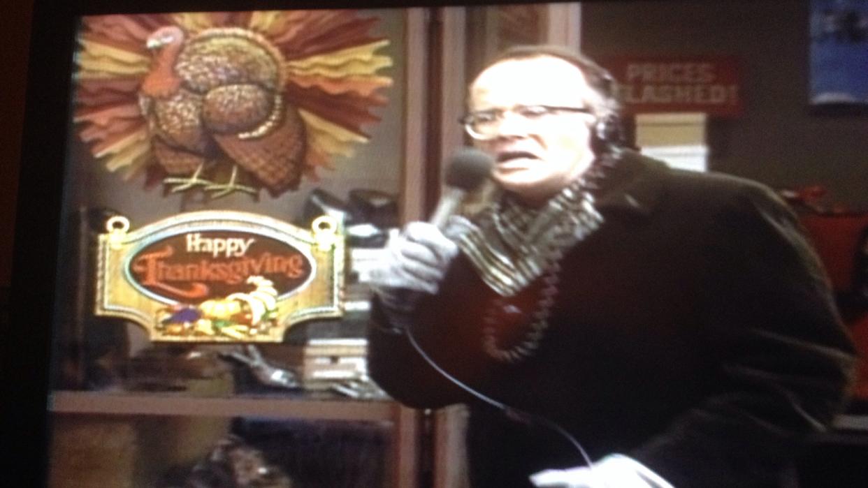 Less Nesmann describes the infamous turkey drop on "WKRP in Cincinnati" on Oct. 30, 1978.