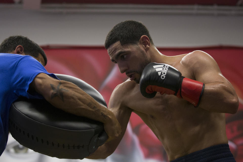 Danny Garcia trains in the ring during his media workout at DSG Boxing Gym on Aug. 29, 2018 in Philadelphia, Pennsylvania. (Getty Images)