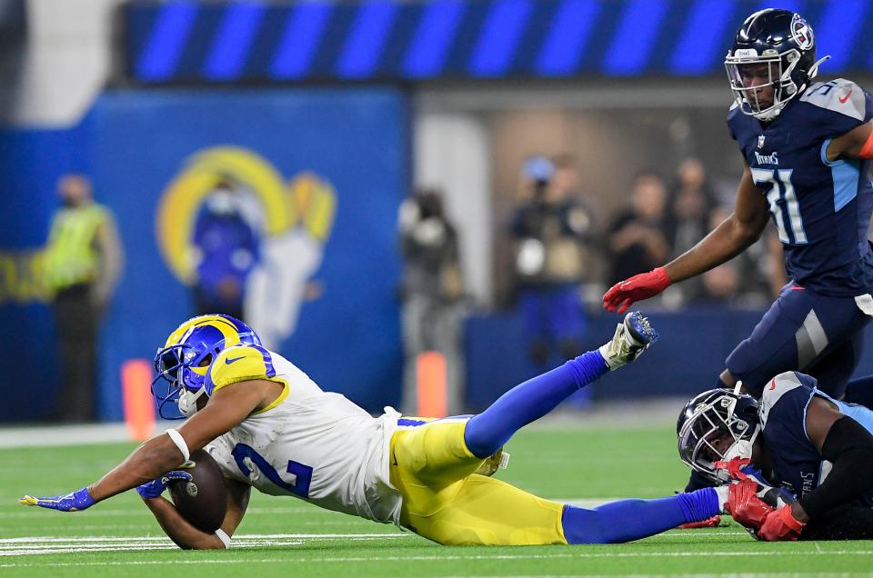 Los Angeles Rams wide receiver Robert Woods (2) gets a first down during the fourth quarter at SoFI Stadium Sunday, Nov. 7, 2021 in Inglewood, Calif. 