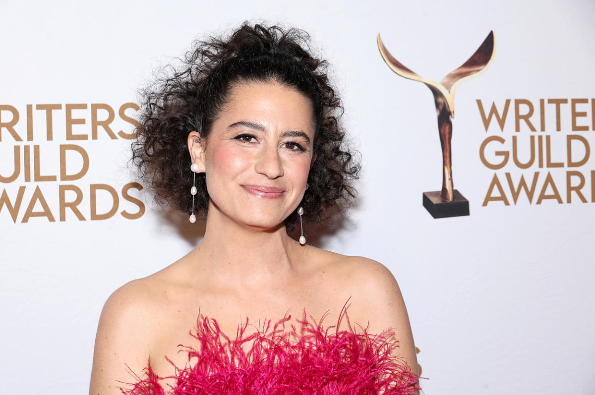 Ilana Glazer Discusses Nonbinary Identity Discovery