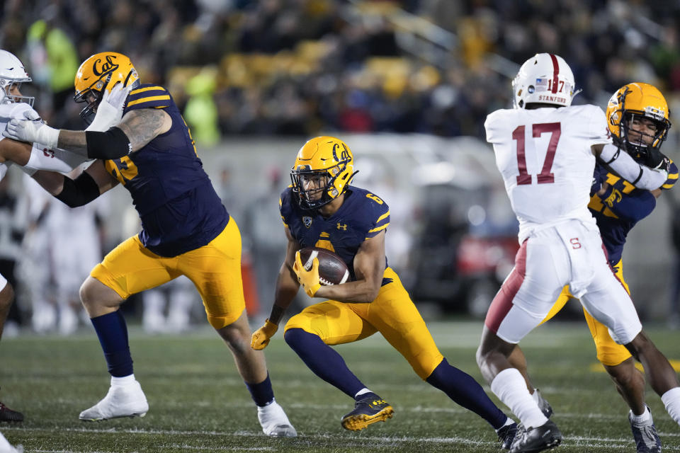 California running back Jaydn Ott (6) carries the ball against Stanford during the second half of an NCAA college football game in Berkeley, Calif., Saturday, Nov. 19, 2022. (AP Photo/Godofredo A. Vásquez)