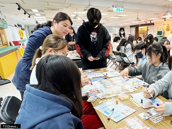 透過YS探索團體陪伴，讓青年及早定位職涯目標。（圖：高分署提供）