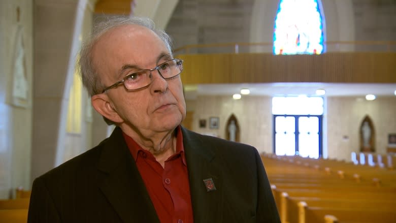 Muslims, Catholics gather for vigil to honour Quebec City mosque shooting victims