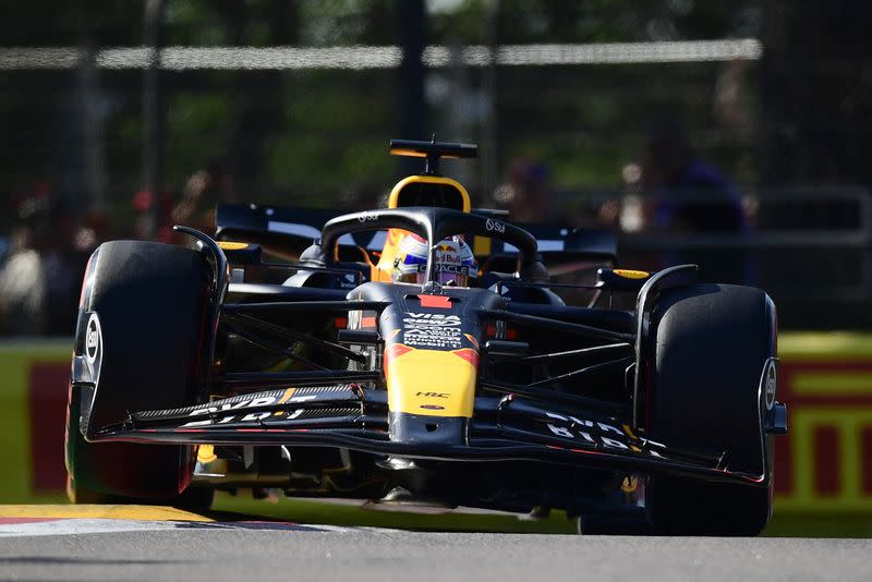 El piloto de Red Bull Max Verstappen durante las clasificaciones para el Gran Premio de Fórmula Uno de Emilia Romaña, en el Autódromo Enzo e Dino Ferrari, Imola, Italia