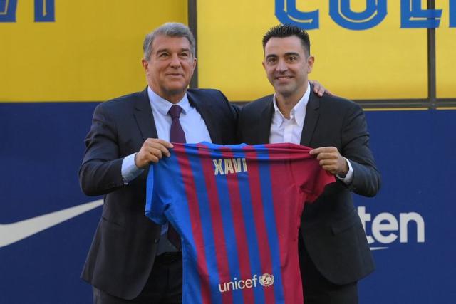 Discriminatorio tocino venganza Barcelona: Xavi fue presentado como nuevo entrenador y habló de la oferta  de una selección que rechazó y los mensajes que le mandó Lionel Messi