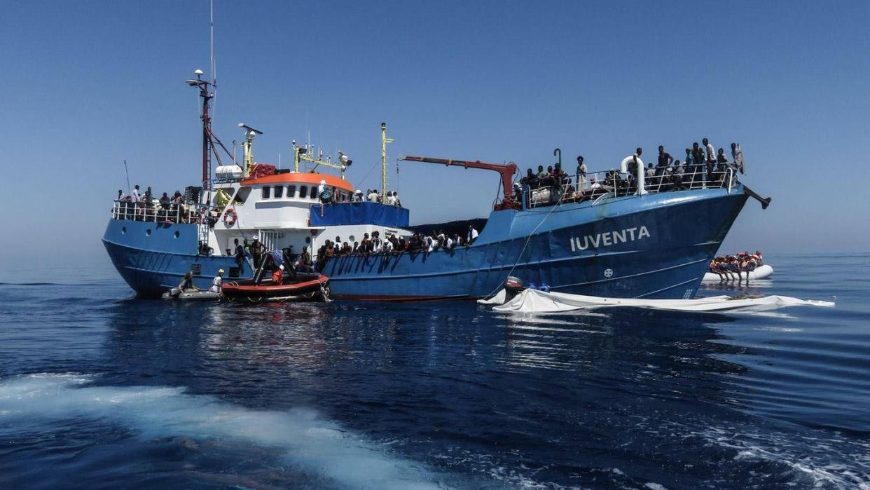 Die «Iuventa» der deutschen Hilfsorganisation «Jugend Rettet» im Einsatz vor der Küste Libyens. Foto: IUVENTA Jugend Rettet e.V.