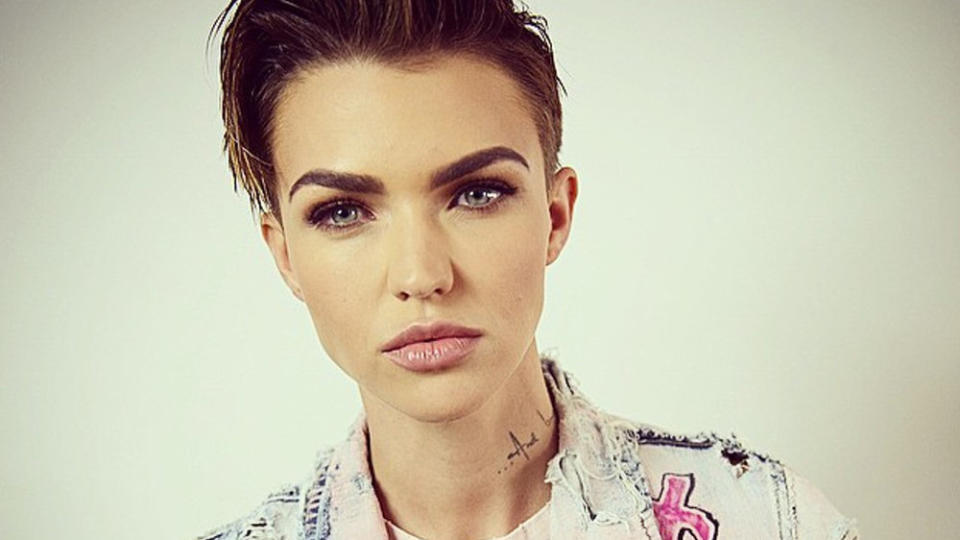 Ruby Rose lässt ihre Fans auf ihrem Instagram Account immer wieder an ihren Lieblingsoutfits teilhaben