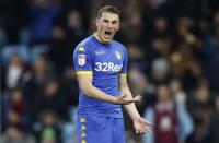 Britain Football Soccer - Aston Villa v Leeds United - Sky Bet Championship - Villa Park - 29/12/16 Leeds' Chris Wood looks dejected Mandatory Credit: Action Images / Carl Recine Livepic