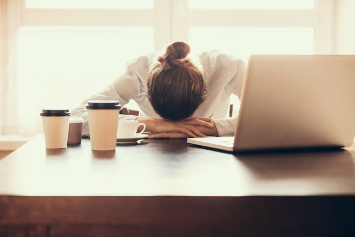 Una opción más para darle un ‘boost’ a tu energía en esos momentos de sueño durante el día. / Foto: Poike /Getty Images