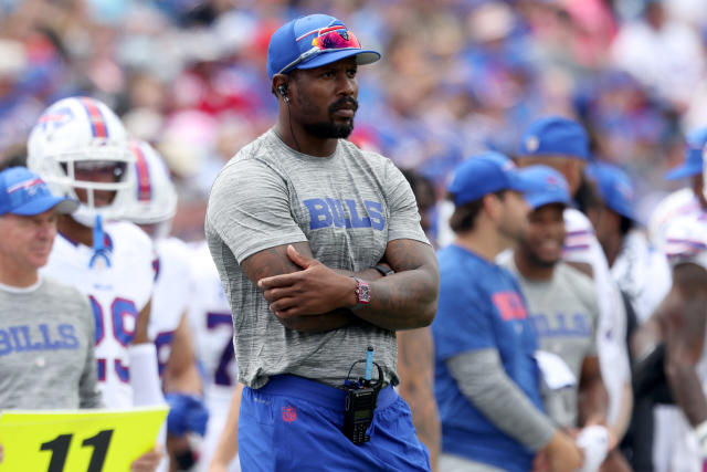 Bills' Von Miller Out for Season After Knee Injury Diagnosed as