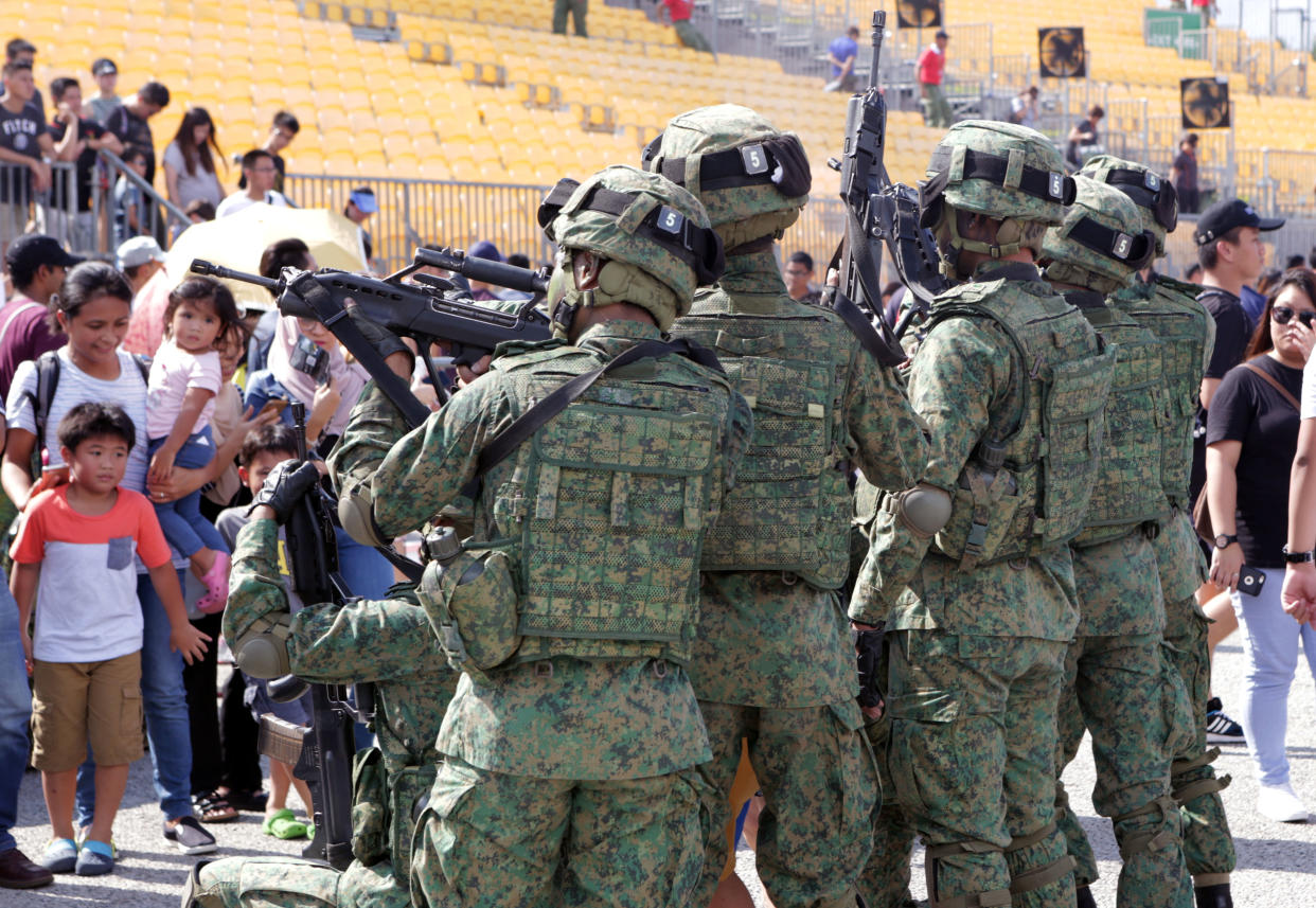 SAF national servicemen seen at the Army Open House event held at the F1 Pit Building in May 2017. (PHOTO: Dhany Osman / Yahoo News Singapore)