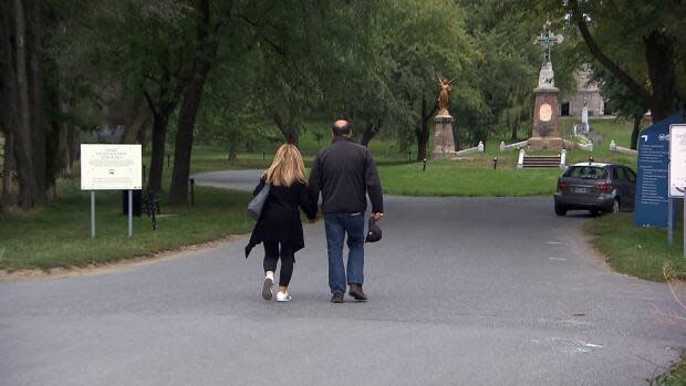 The front gates are open from to 8 a.m. to 5 p.m. on Monday through Saturday, and people are threatened with fines if they enter the property outside of those hours. (CBC - image credit)