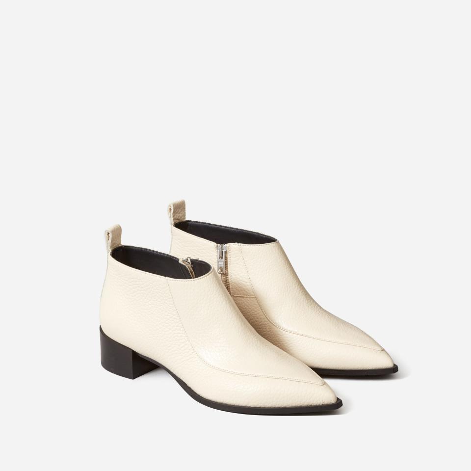 Image via Everlane.