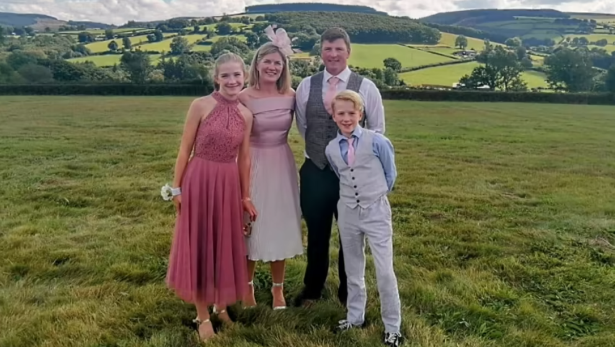 Julianna with her husband Tim, daughter Emilia (14), and son William (11) (Tim Bransden)