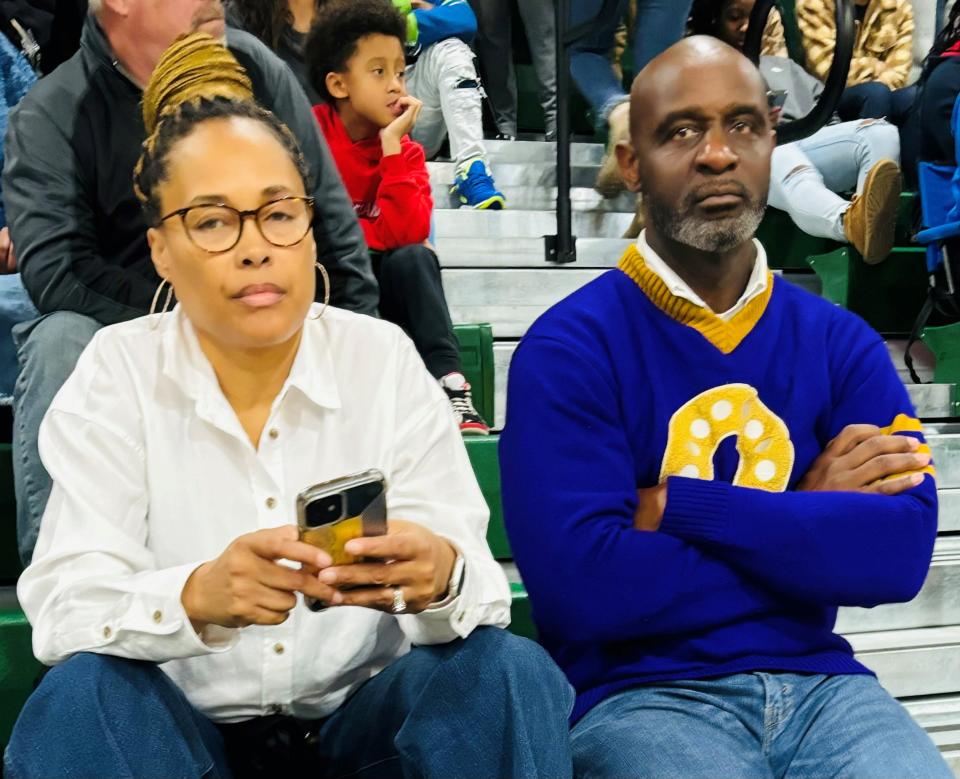 Gloria and Jeremiah Williams have won three state basketball titles between them. Now, Jeremiah hopes to coach in a state championship game.