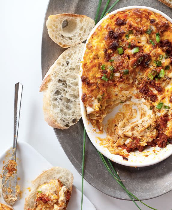 <strong>Get the <a href="http://www.foodiecrush.com/cheesey-chorizo-caramelized-onion-dip-recipe/" target="_blank">Cheesy Chorizo Caramelized Onion Dip recipe</a> from Foodie Crush</strong>