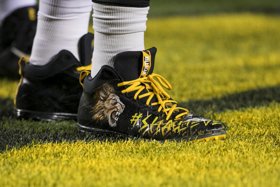 <p>A custom pair of cleats honoring teammate Ryan Shazier during the game between the Baltimore Ravens and the Pittsburgh Steelers on December 10, 2017 at Heinz Field in Pittsburgh, Pa. (Photo by Mark Alberti/ Icon Sportswire) </p>