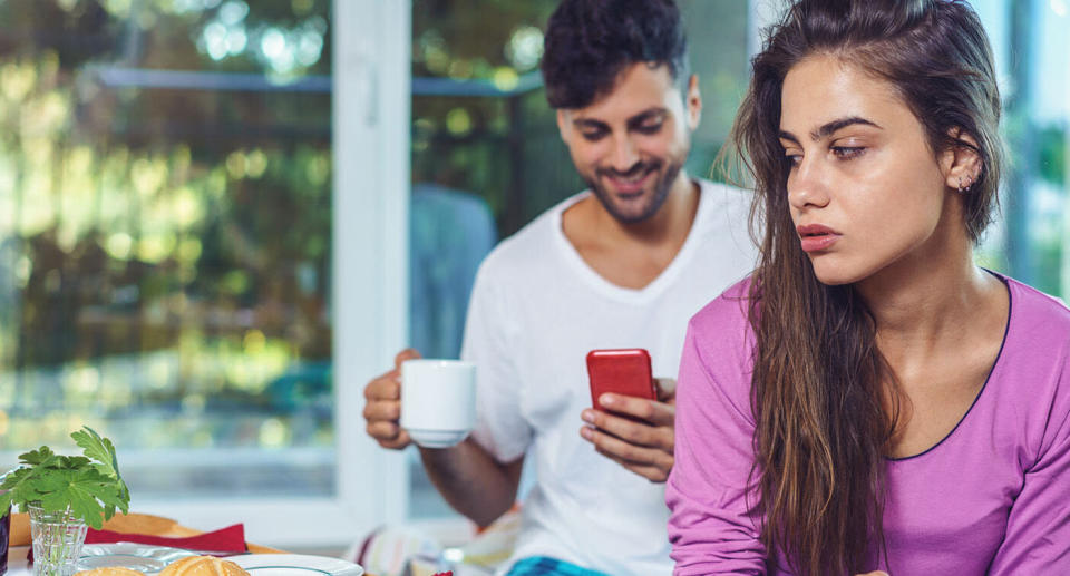 Would you be annoyed if your husband greeting another woman 'hello beautiful'? [Photo: Getty]