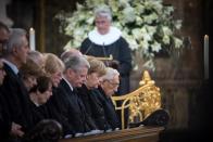 Bundespräsident Joachim Gauck, Kanzlerin Angela Merkel und Henry Kissinger lauschten andächtig den Worten von Hauptpastor Röder.