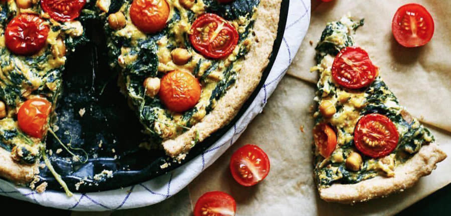 9 vegan pizza recipes to amaze your squad at your next dinner party