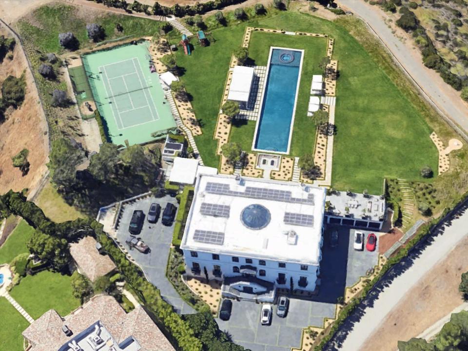 An aerial view of Anthony Davis' home.