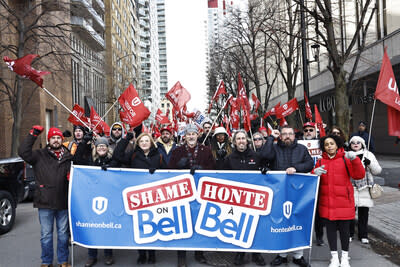 Unifor: Shame on the Bell rally (CNW Group/Unifor)