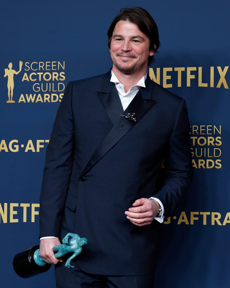 <h1 class="title">30th Annual Screen Actors Guild Awards - Press Room</h1><cite class="credit">Frazer Harrison/Getty Images</cite>