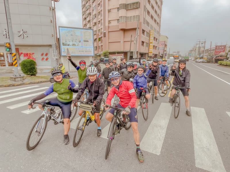 ▲奏天車隊齊聚桃園讚。官方提供