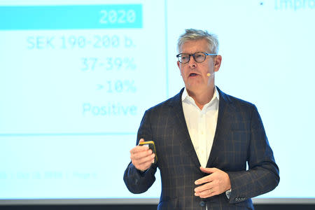 CEO of the Swedish telecom giant Ericsson Borje Ekholm presents the company's third quarter results during a news conference in Stockholm, Sweden October 18, 2018. TT News Agency/Photo Claudio Bresciani/via REUTERS