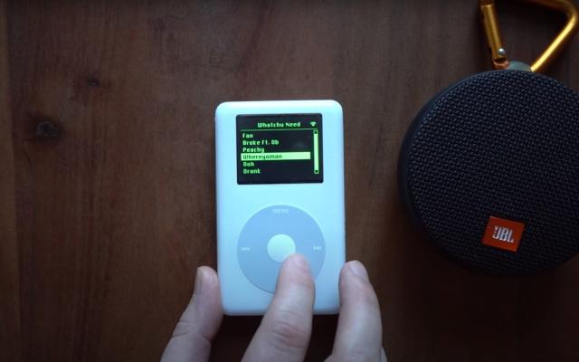 iPod Web App Plays Spotify & Apple Music