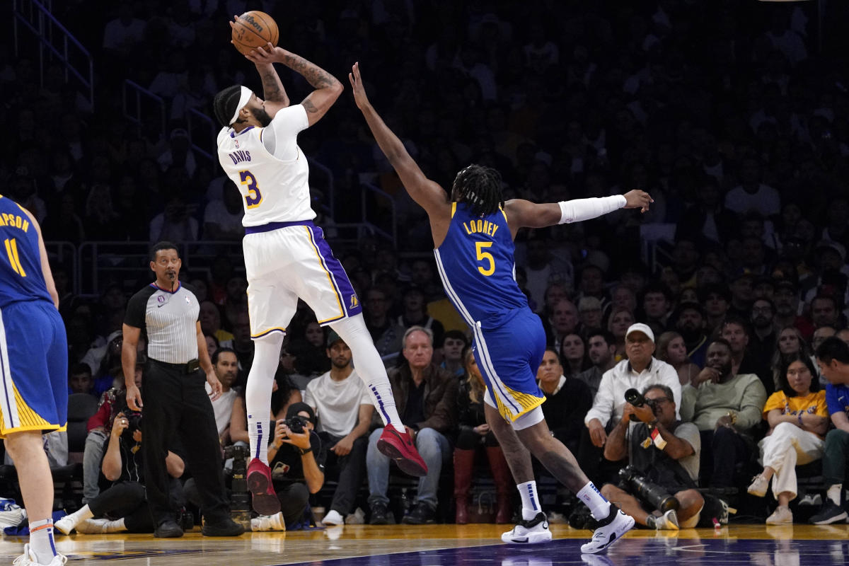 Anthony Davis prowadzi Lakers do zwycięstwa w meczu 3 nad Warriors