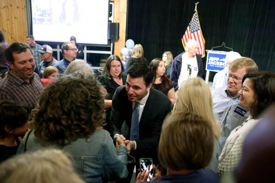 State Sen. Jeff Jackson greets his supporters at Lenny Boy Brewing Co. in Charlotte on Tuesday, Nov. 8, 2022. ‘We have won.’ Jackson declares victory in 14th Congressional District Khadejeh Nikouyeh/knikouyeh@charlotteobserver.com